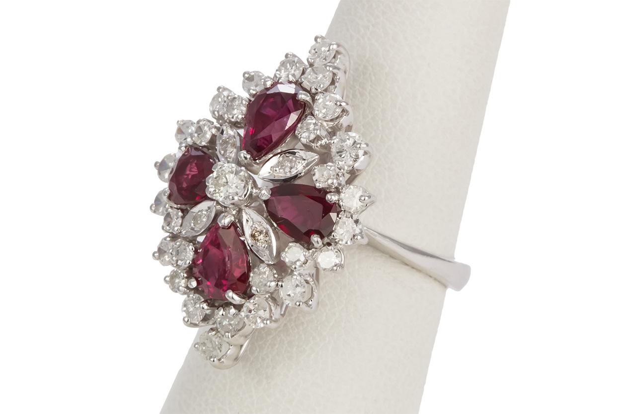 18 Karat White Gold Ruby and Diamond Cocktail Fashion Ring For Sale 1