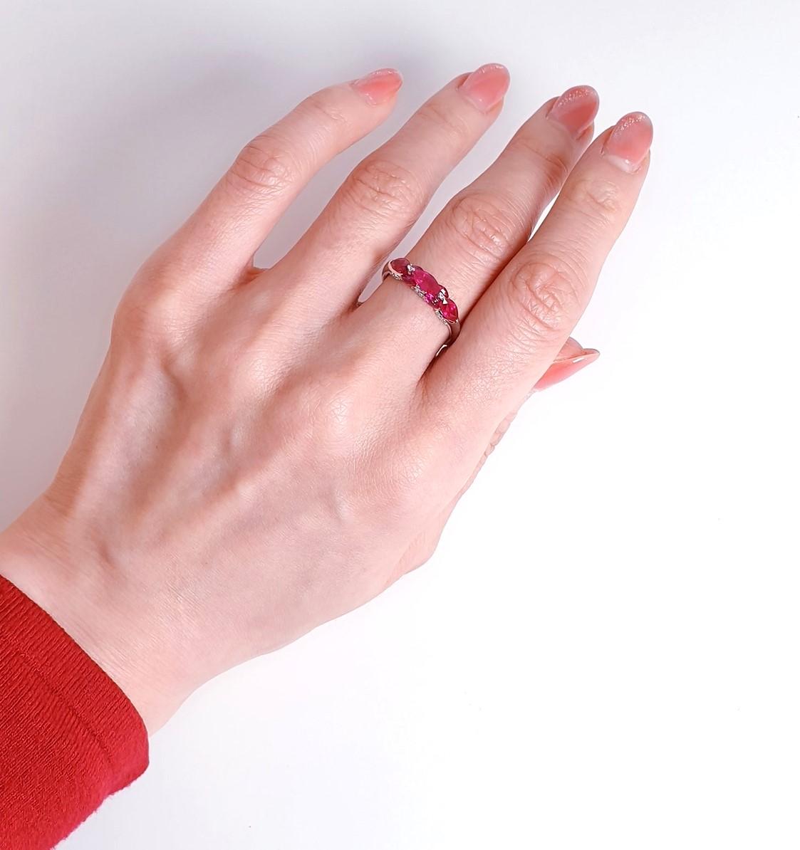Women's 18K White Gold Ruby Diamond Ring by MOISEIKIN For Sale