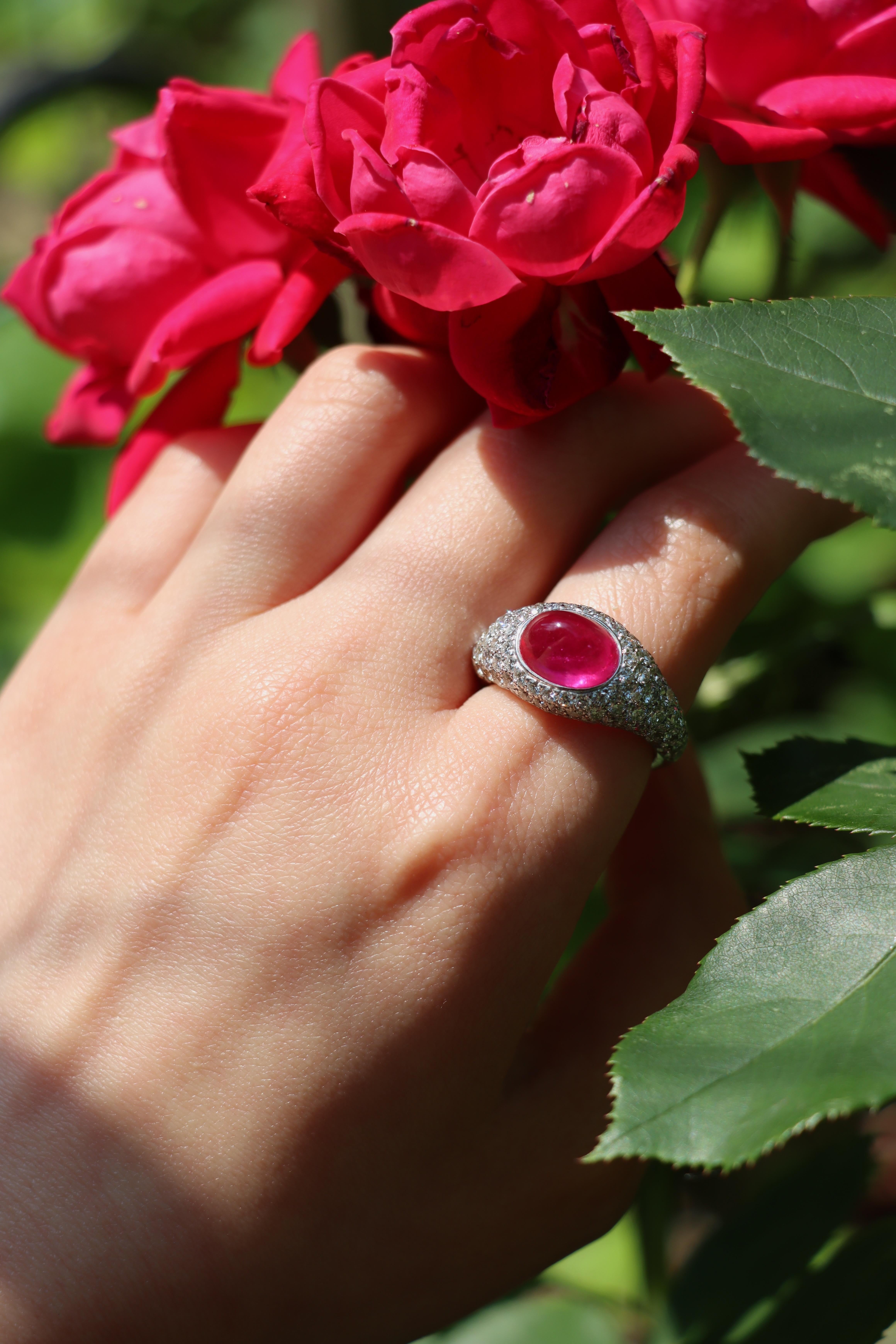 18K White Gold Ruby Diamonds Ring

Marked:
18K

Approximate Dimensions:
6 (Ring Size) 
Approx. 2.65 carats (Diamond)
10.8 grams in weight.

** All dimensions listed above are approximations based on our measurements and findings - Diamonds and
