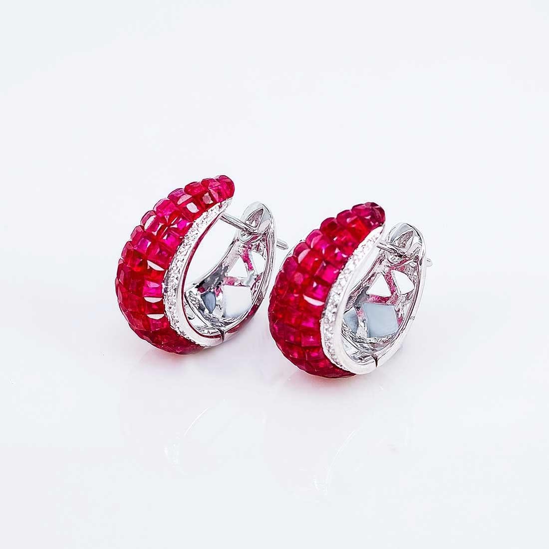 Round Cut 18K White gold Ruby Invisible Hoop Earrings For Sale