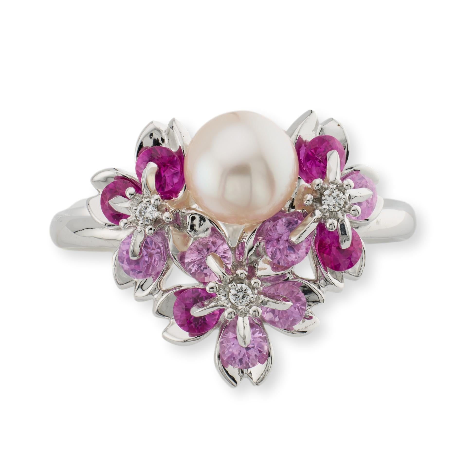 18K Weißgold Sakura Floral  Akoya Perle Saphir Ring (Zeitgenössisch) im Angebot