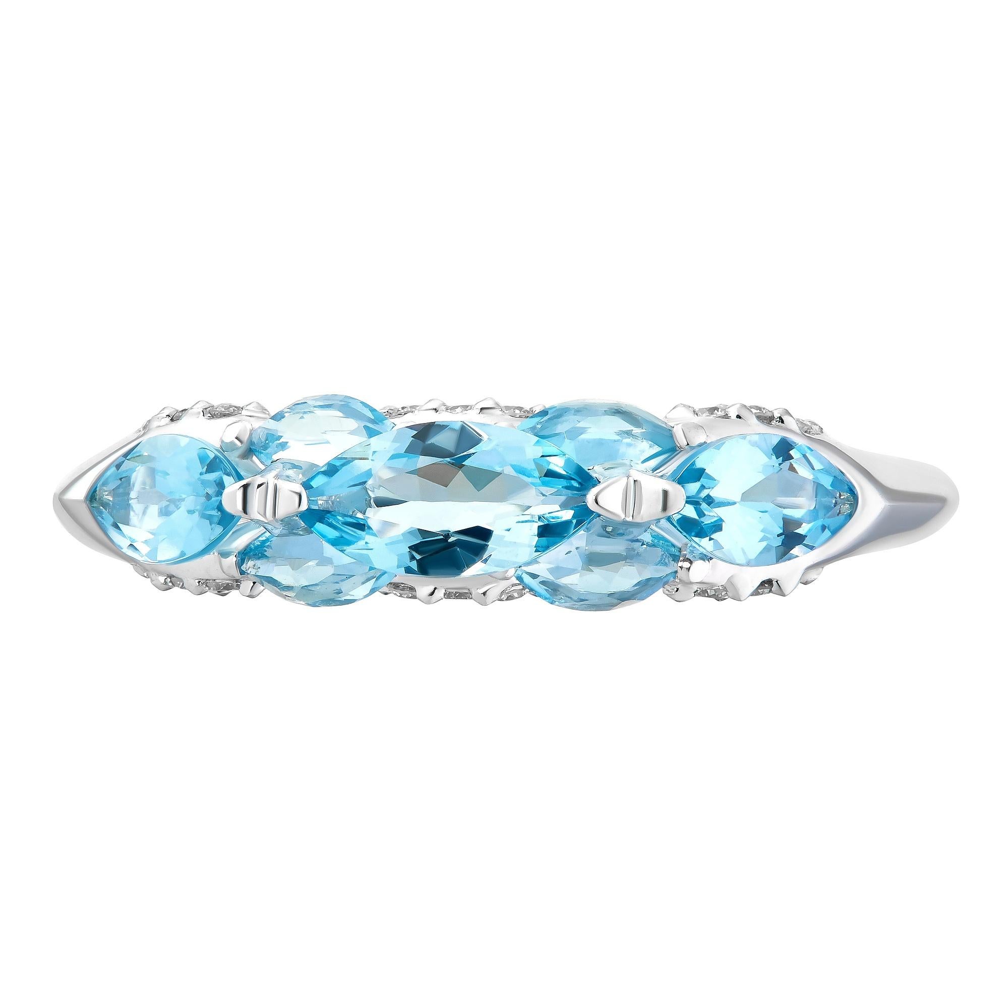 The exquisite ring from the MOISEIKIN's Harmony collection is made of Santa Maria Aquamarines and shimmering diamonds.
The lightful harmony of aquamarines mounted in traditional and unique reverse settings creates intensive energy of water,
