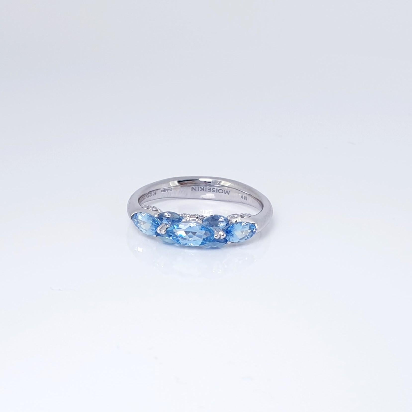 The exquisite elegant ring from the MOISEIKIN's Harmony of Water collection is made of Santa Maria Aquamarines and shimmering diamonds.
The lightful harmony of aquamarines mounted in traditional and unique reverse settings creates intensive energy