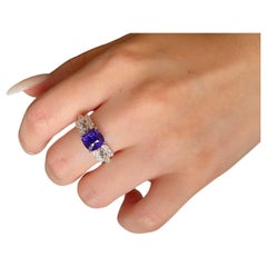 Bague en or blanc 18k saphir 3ct et diamants blancs 0.70ct