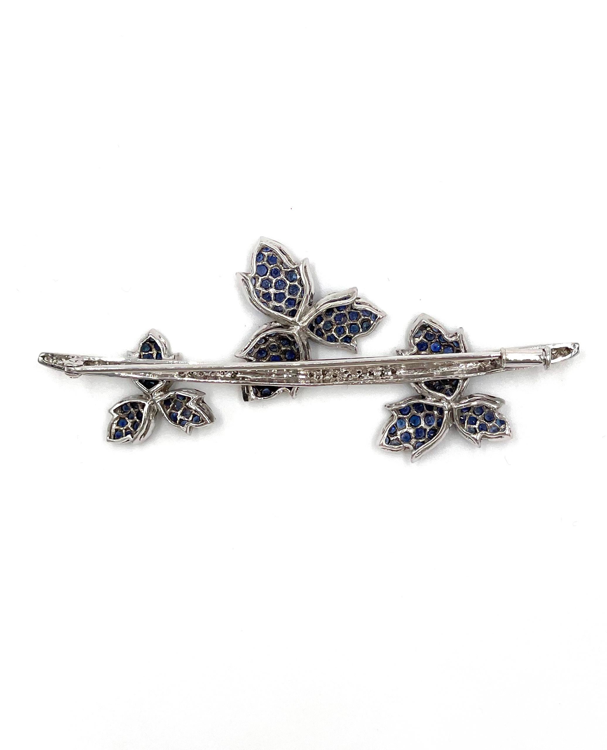 Women's or Men's 18K White Gold Sapphire and Diamond Floral Bar Pin Brooch For Sale