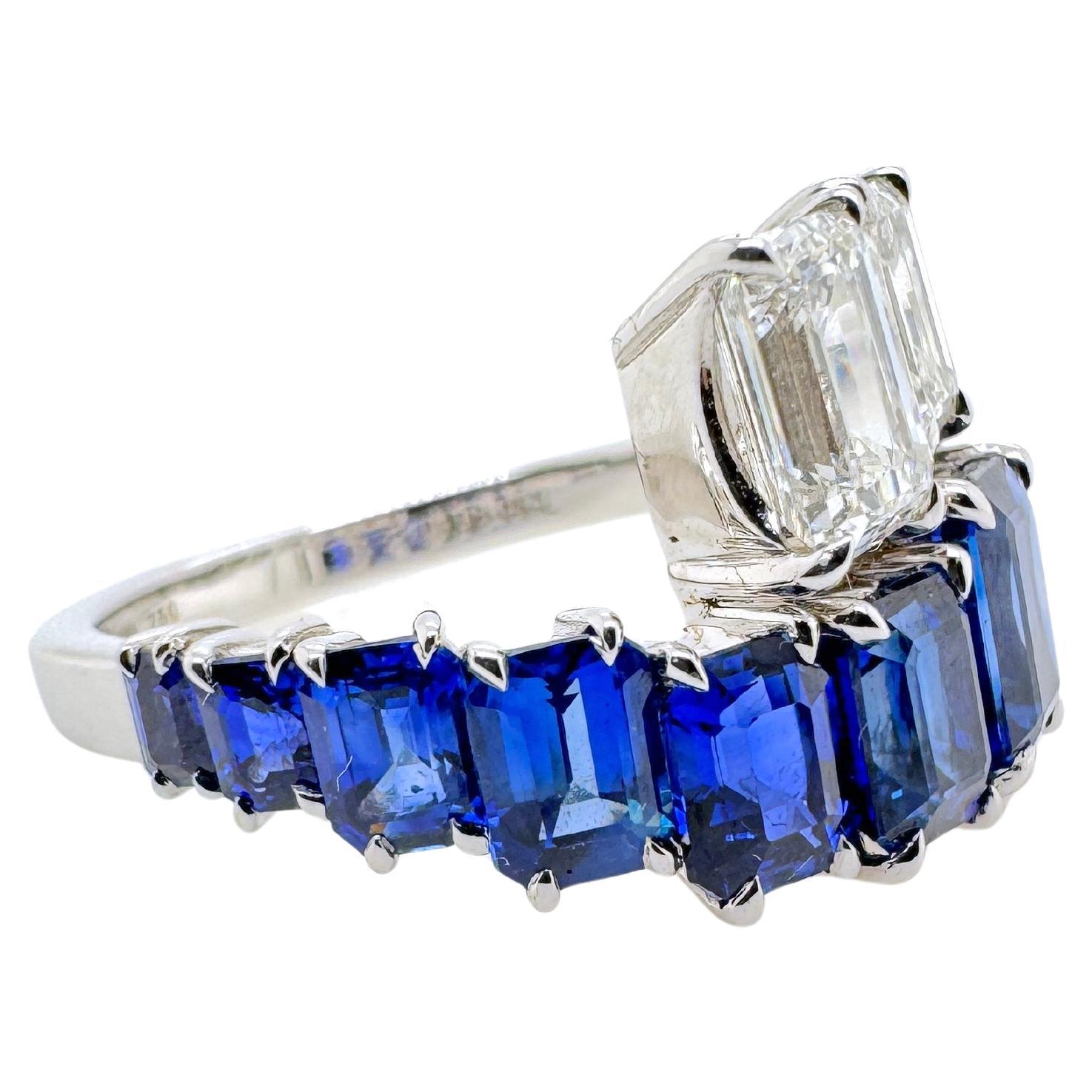 18k White Gold Sapphire and Diamond Bypass Ring In New Condition For Sale In Carrollton, TX