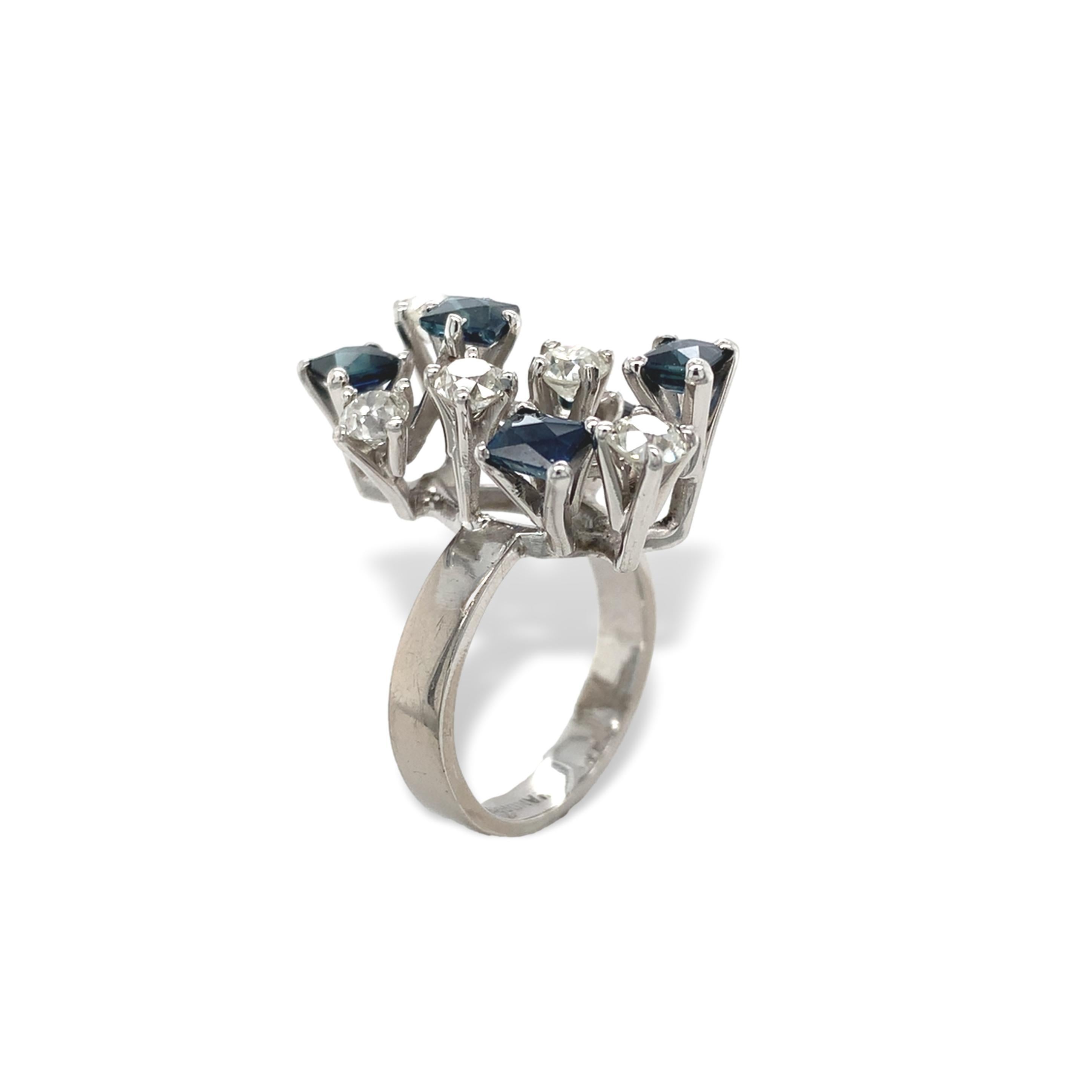 18K Weißgold Saphir und Diamant Modernist Hand Made Ring Größe 6,25 (Französischer Schliff) im Angebot