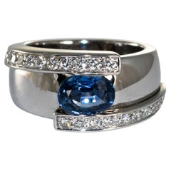 18K White Gold Sapphire & Diamond Ring 13.2g