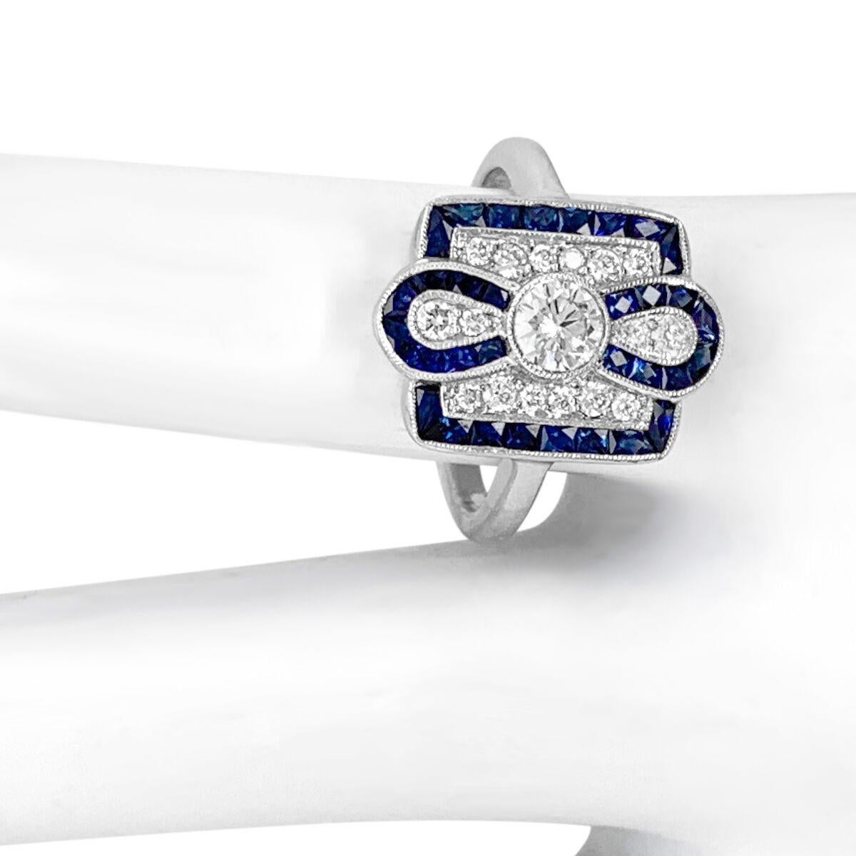 18K White Gold 0.95ct Sapphire and Diamond Ring In New Condition For Sale In New York, NY