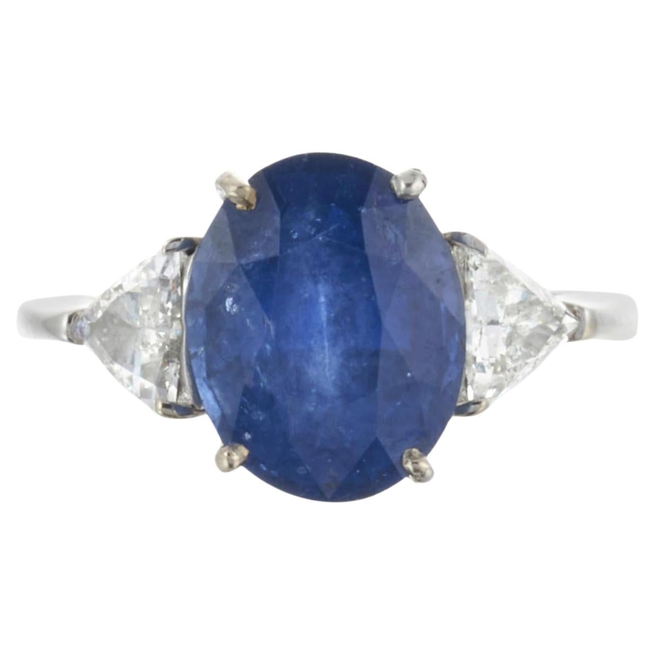18k White Gold Sapphire Diamond Ring For Sale