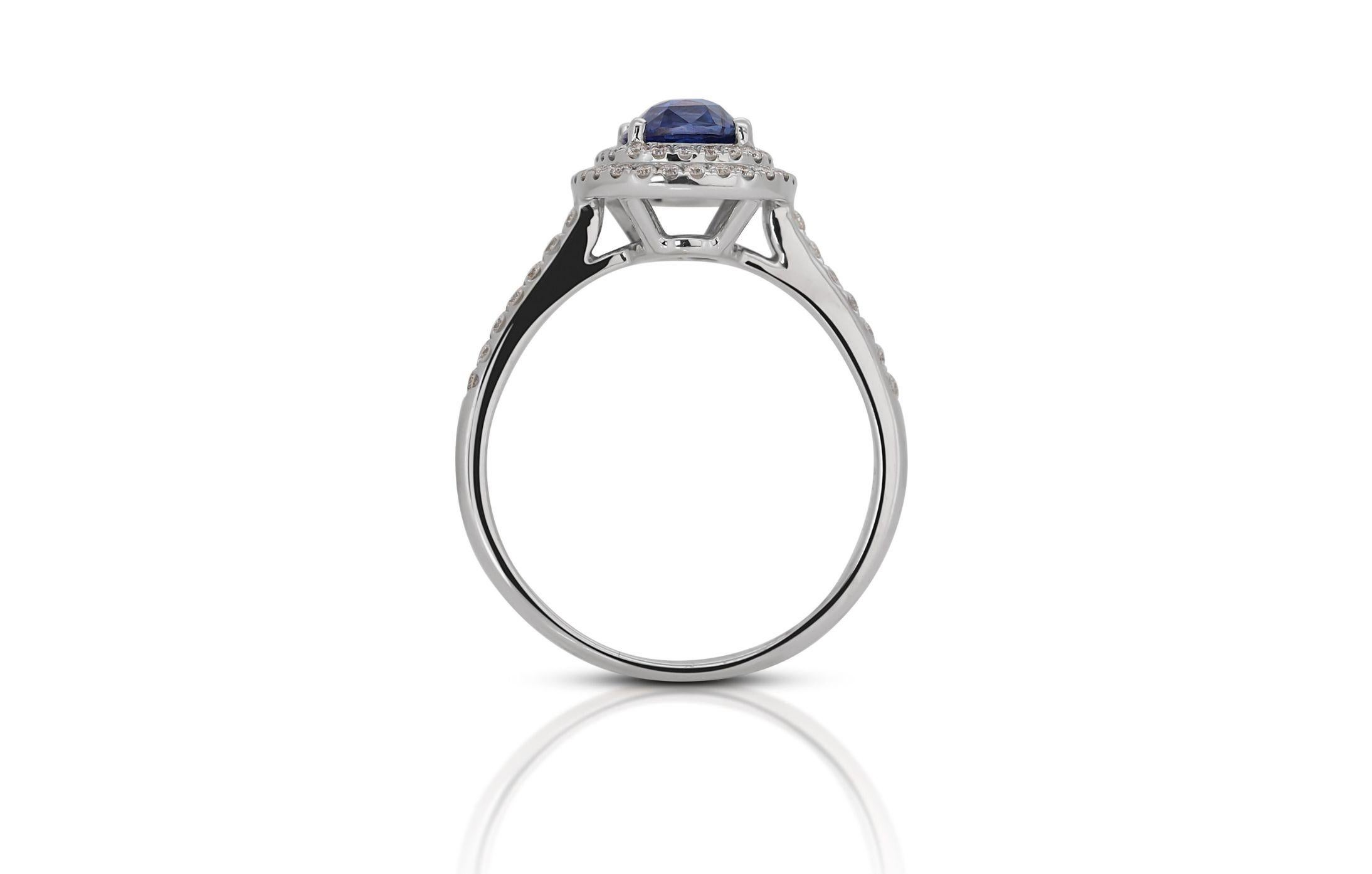 Women's 18K White Gold Sapphire Halo Diamond Ring For Sale