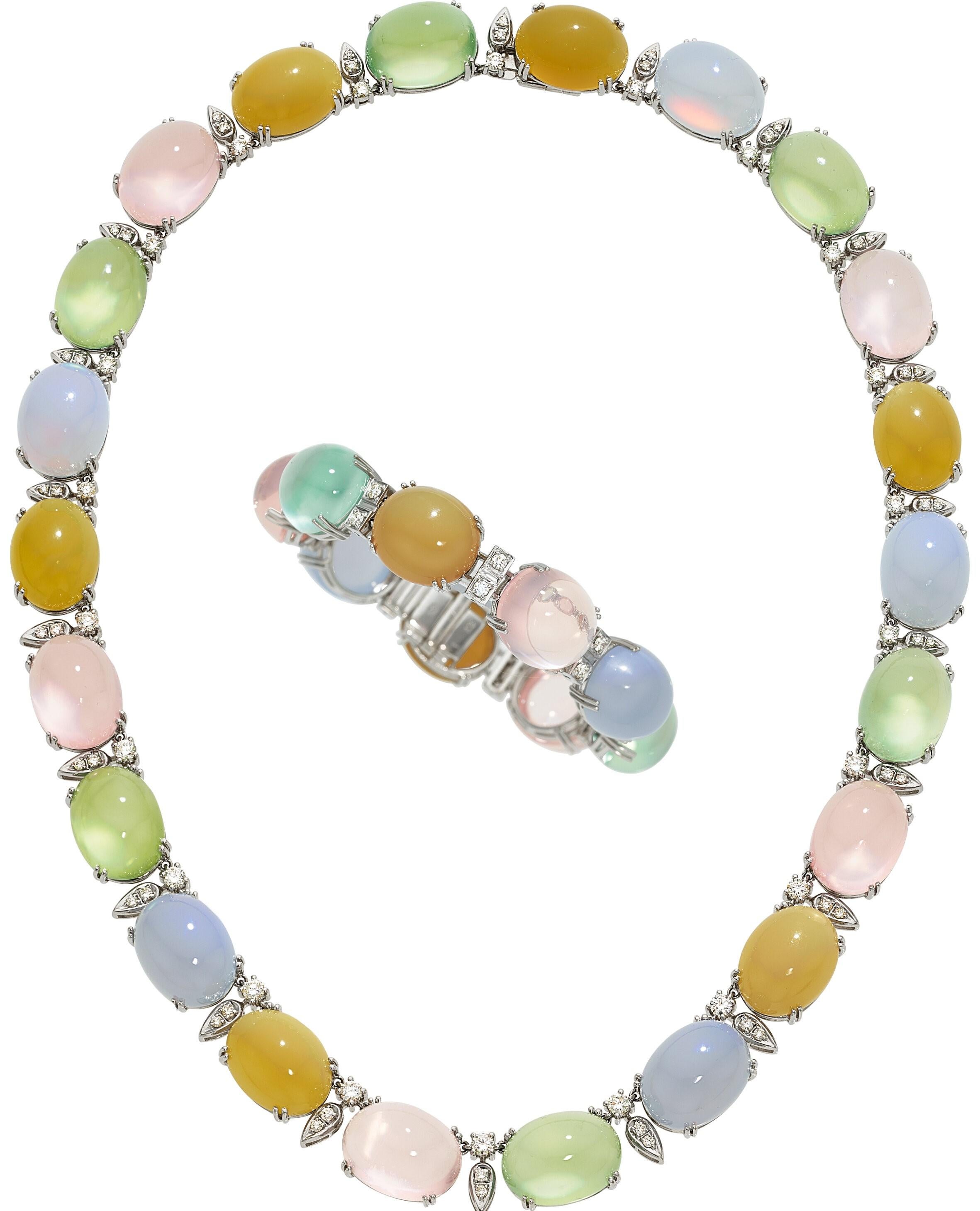 Collana e bracciale con pietre semipreziose cabochon in oro bianco 18k in vendita 1