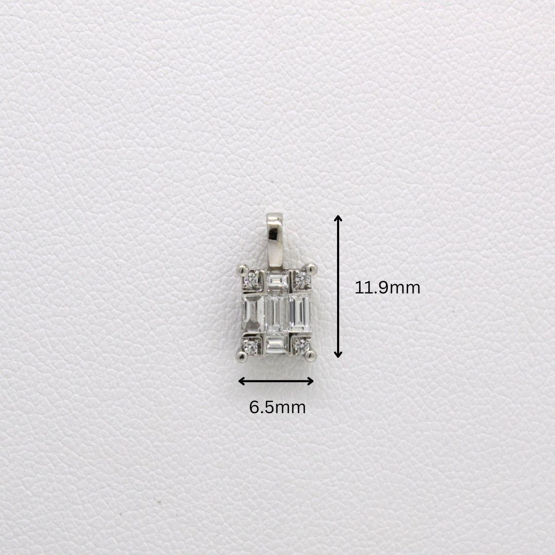 18 Karat Weißgold-Diamant-Anhänger – eine zarte Note von Glamour im Zustand „Neu“ im Angebot in Bangkok, TH