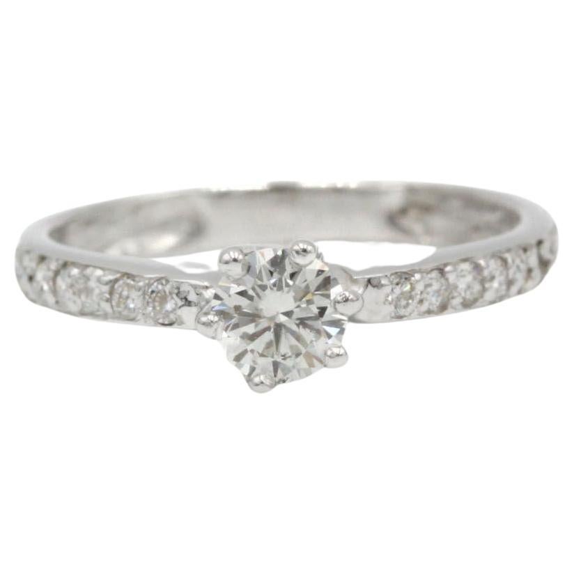 18K White Gold Solitaire Ring with 0.30 ct G VS Diamond & 18 Pavé Accents