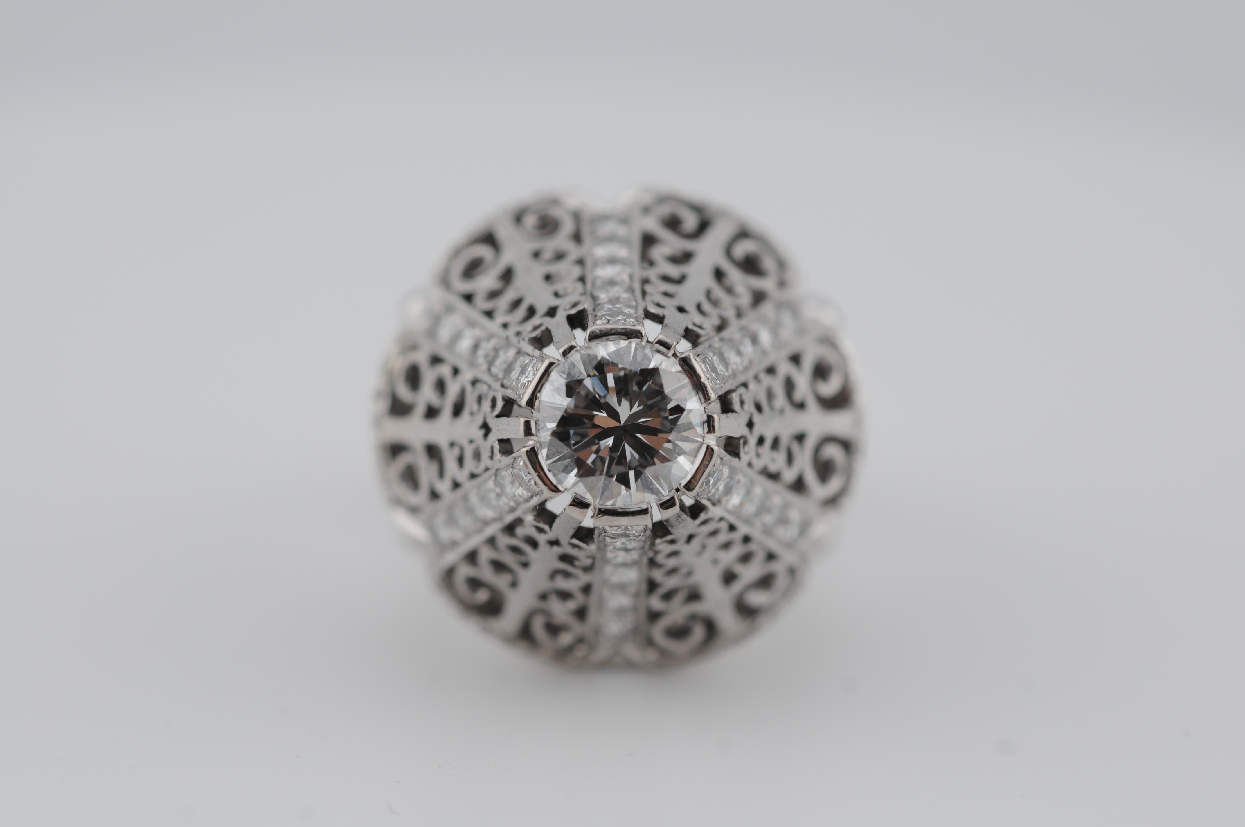 18 Karat Weißgold Solitär-Ring mit 1 Karat Diamant im Brillantschliff für Damen oder Herren im Angebot