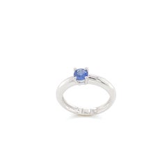 Solitaire Ring with Ceylon Sapphire White Gold 18 Karat