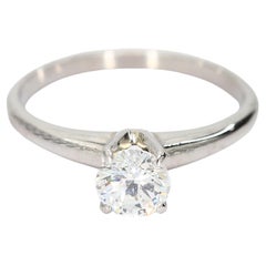 18k White Gold Solitaire Ring with Natural Eye Clean 0.50ct Diamond Center