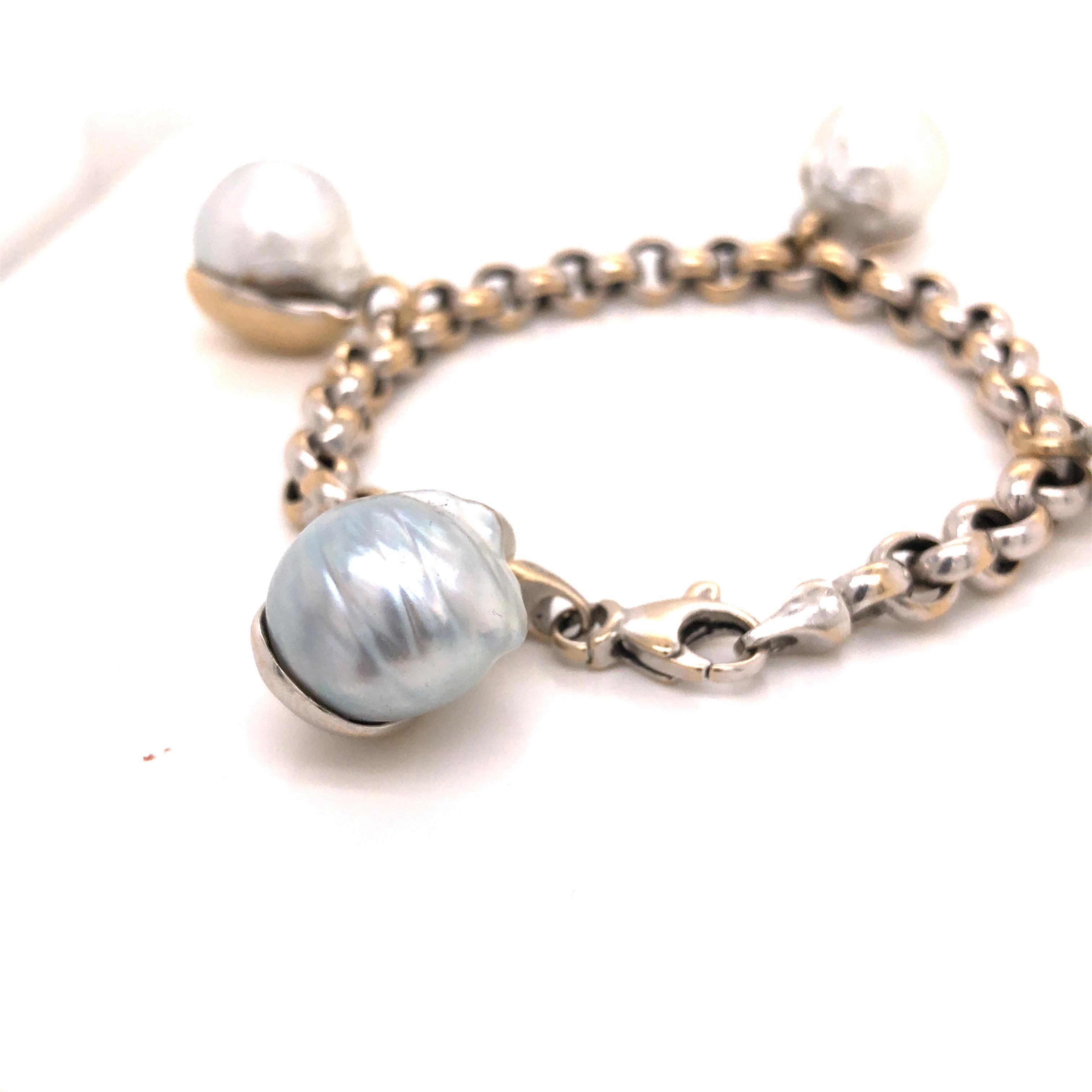 Women's 18 Karat White Gold South Sea Cultured Pearl Link Bracelet For Sale