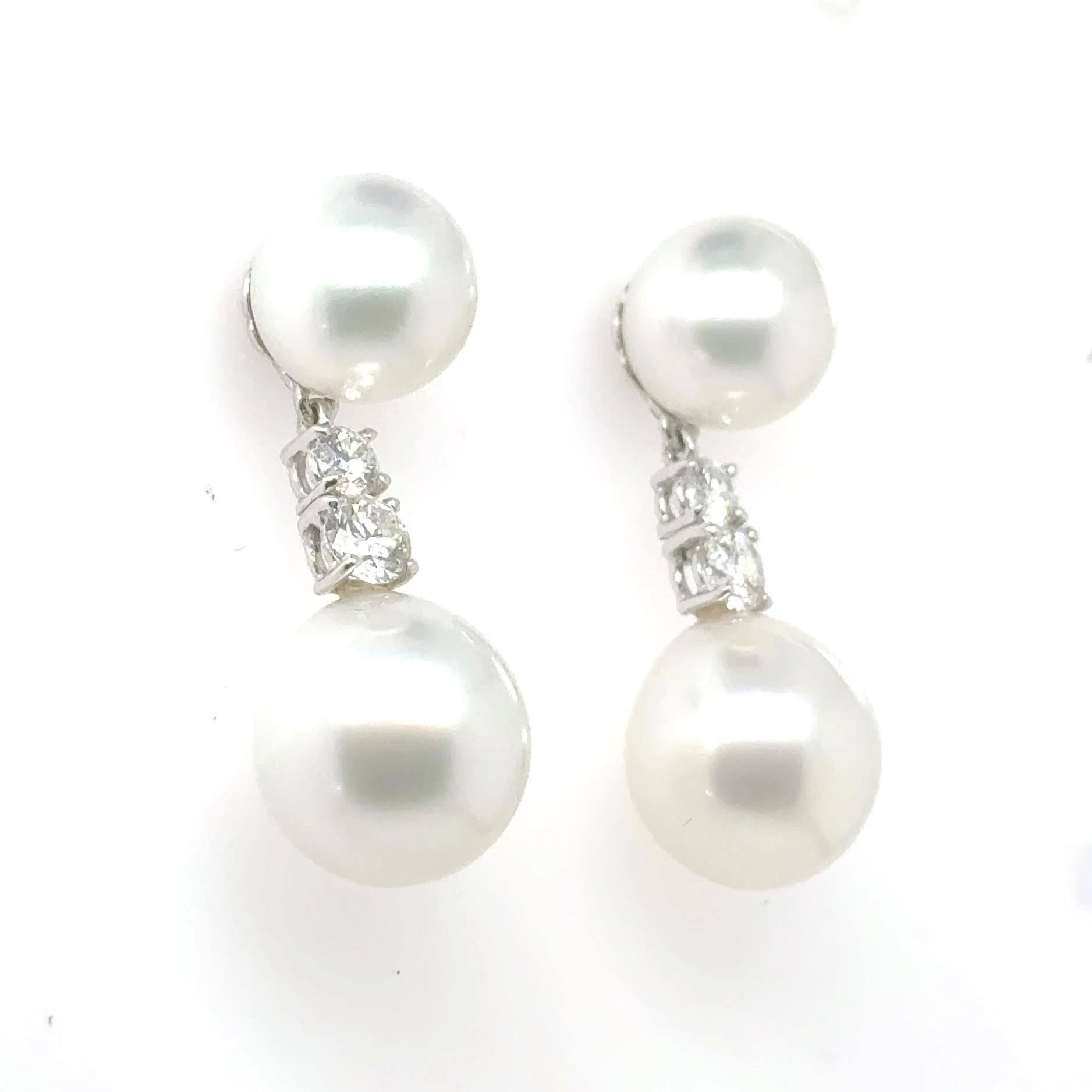 Orecchini in oro bianco 18k con perle dei mari del sud e diamanti 1,25 carati In condizioni Nuovo in vendita a Hong Kong, HK