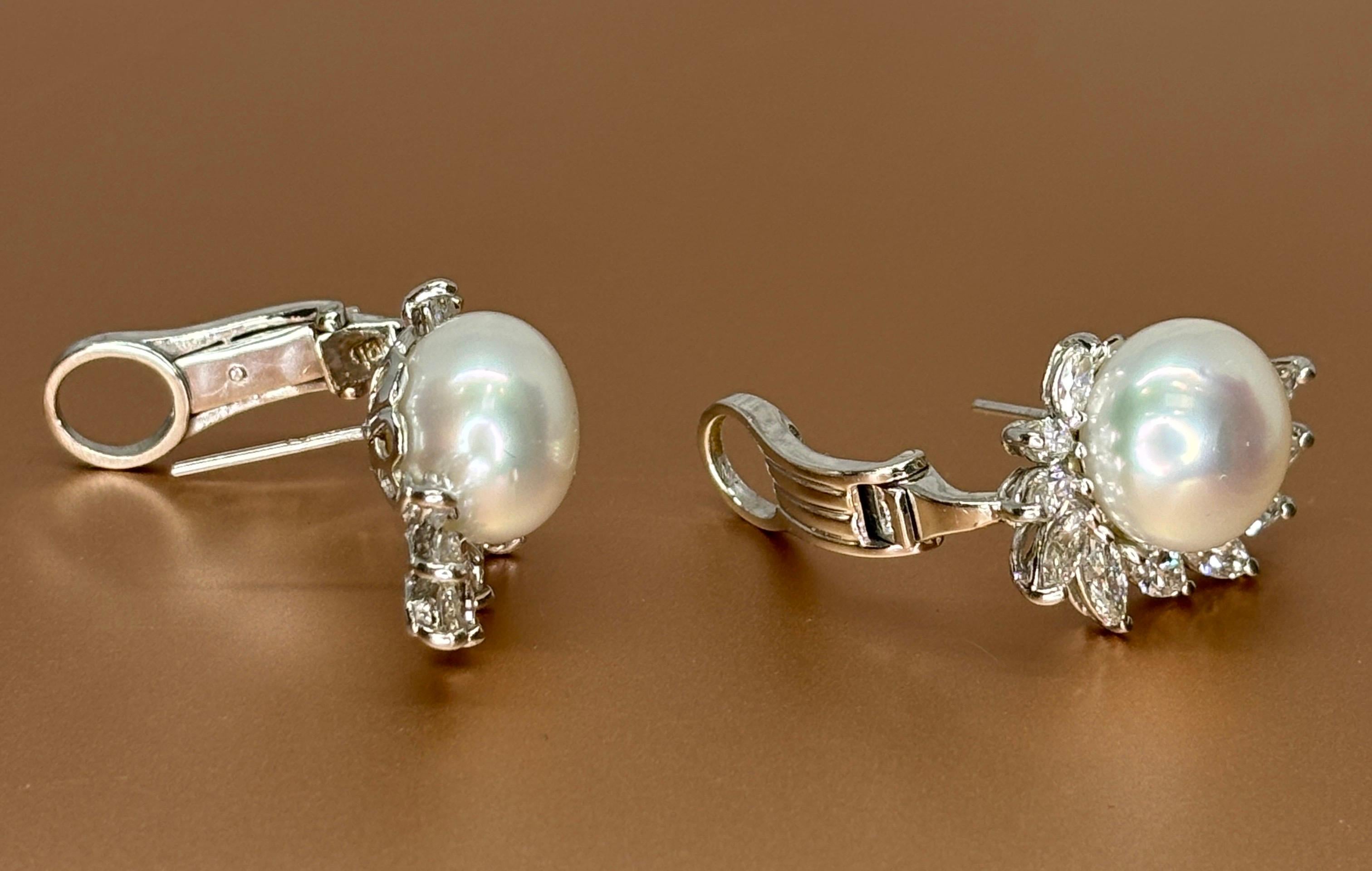 Boucles d'oreilles en or blanc 18 carats, perles des mers du Sud et diamants naturels taille marquise en vente 4