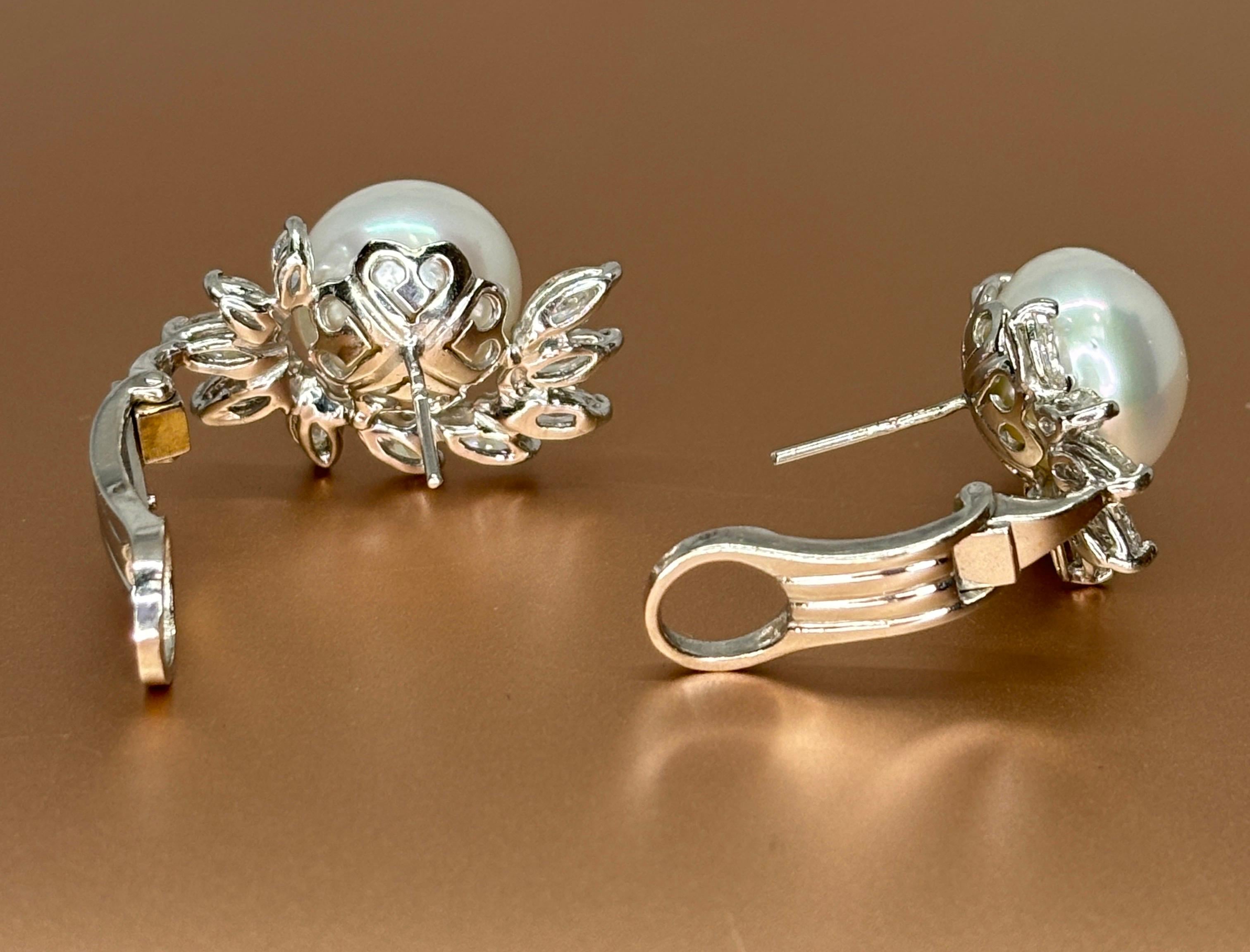 Boucles d'oreilles en or blanc 18 carats, perles des mers du Sud et diamants naturels taille marquise en vente 3