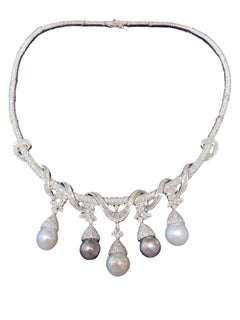 Statement 18K White Gold South Sea Tahitian Pearl Diamond Ribbon Necklace 18.0ct