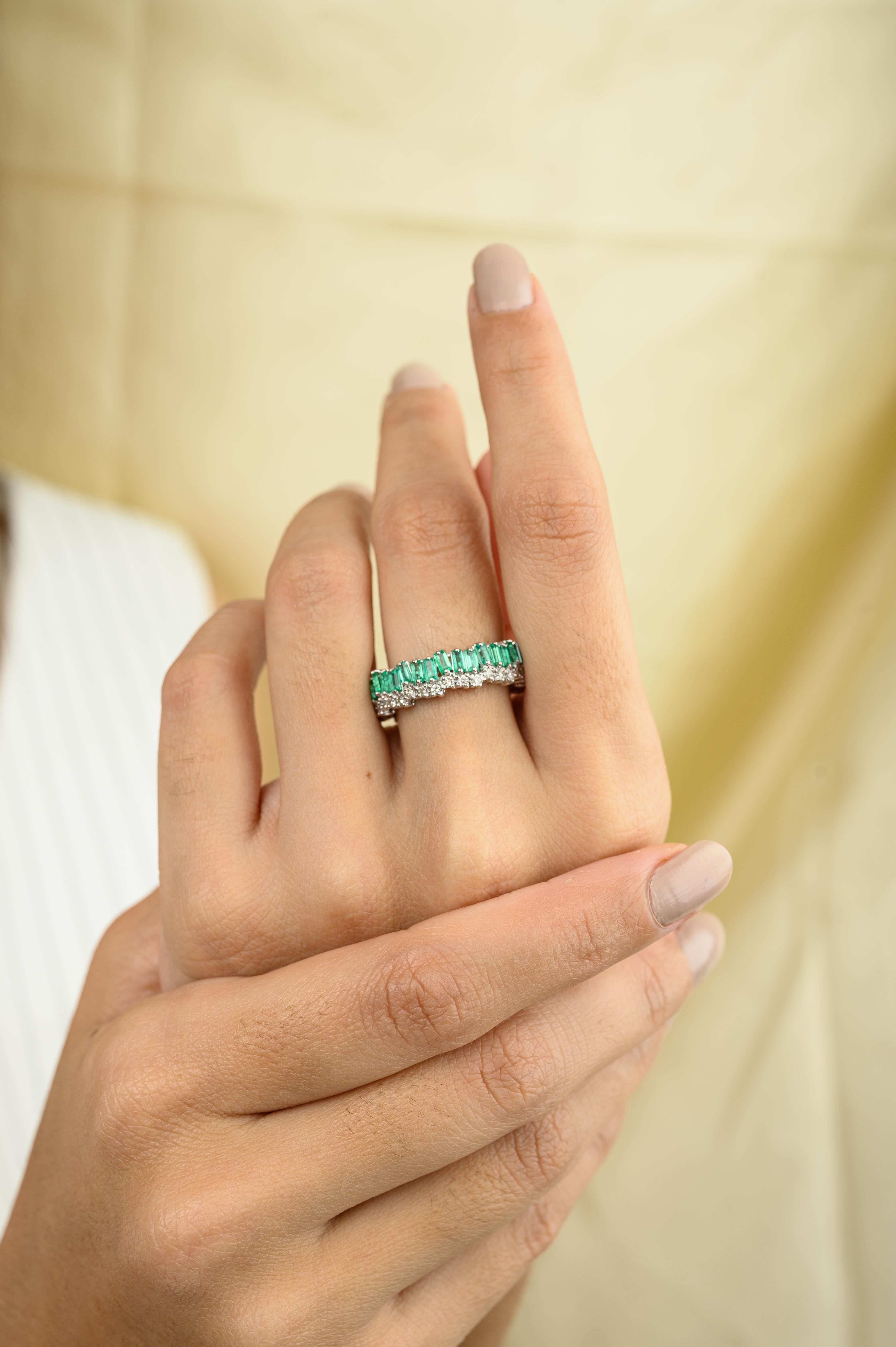 For Sale:  18k White Gold Stackable Emerald Diamond Engagement Band Ring for Her 2