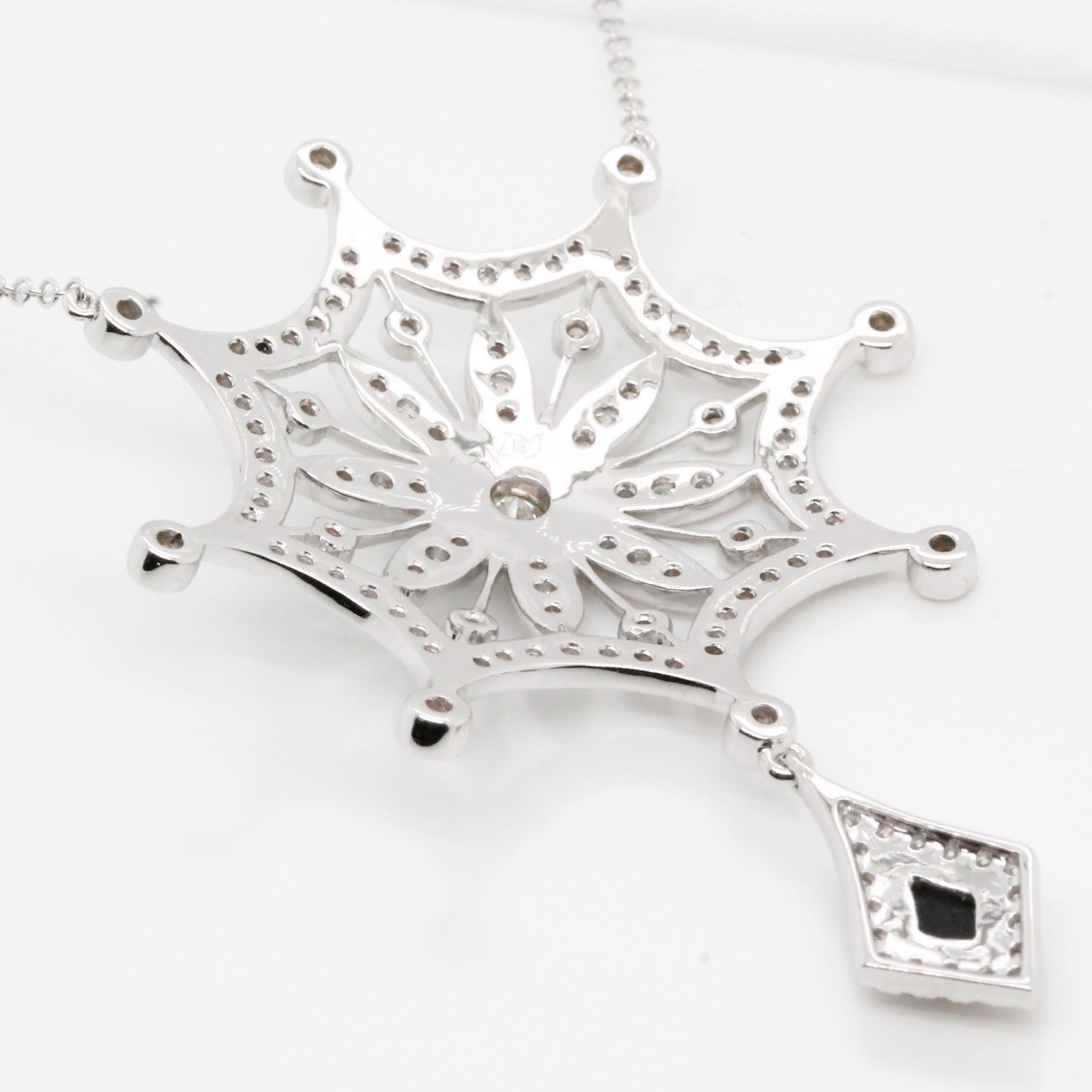 18K White Gold Star Snowflake Art Deco Style Necklace Black Onyx and Diamonds For Sale 5