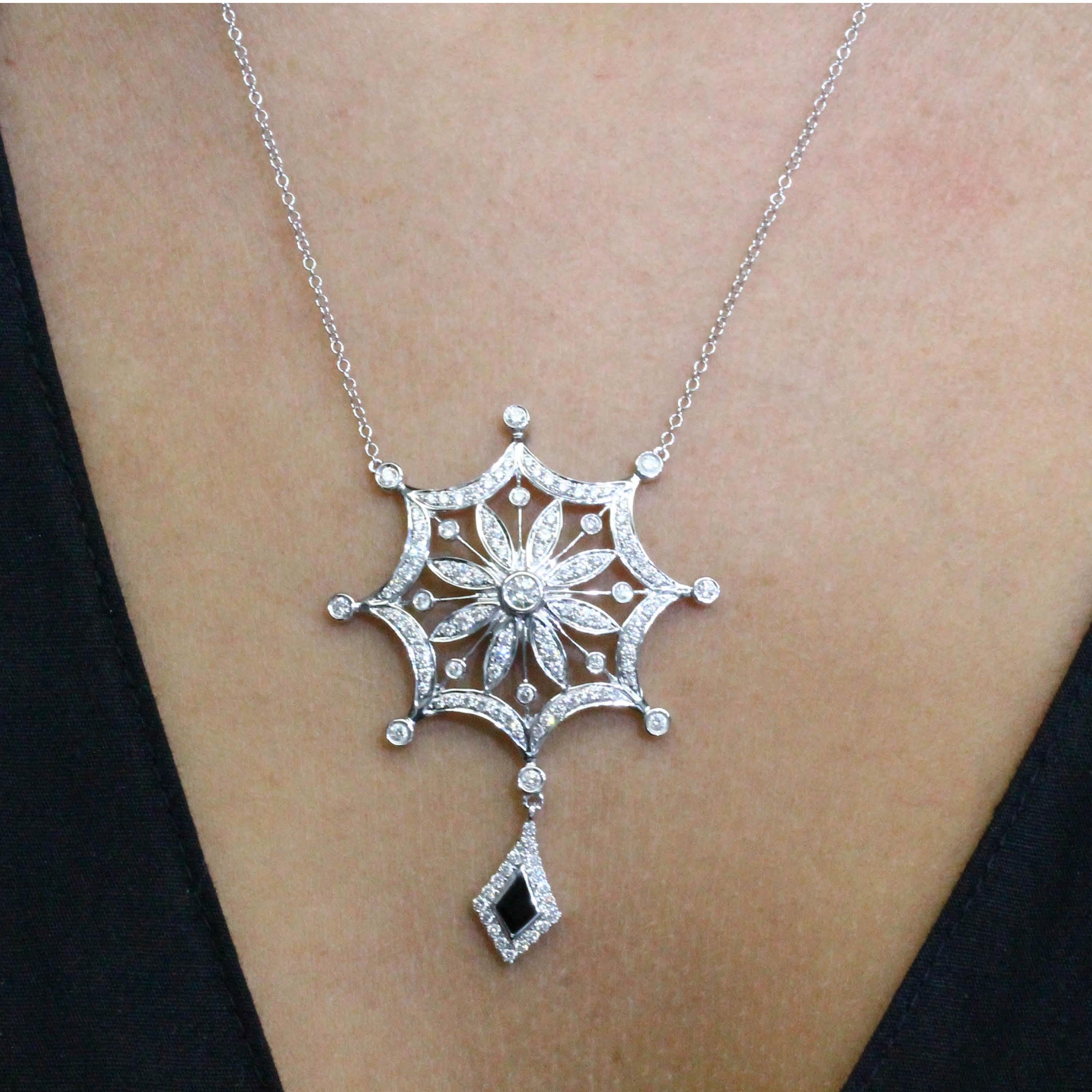 18K White Gold Star Snowflake Art Deco Style Necklace Black Onyx and Diamonds For Sale 1
