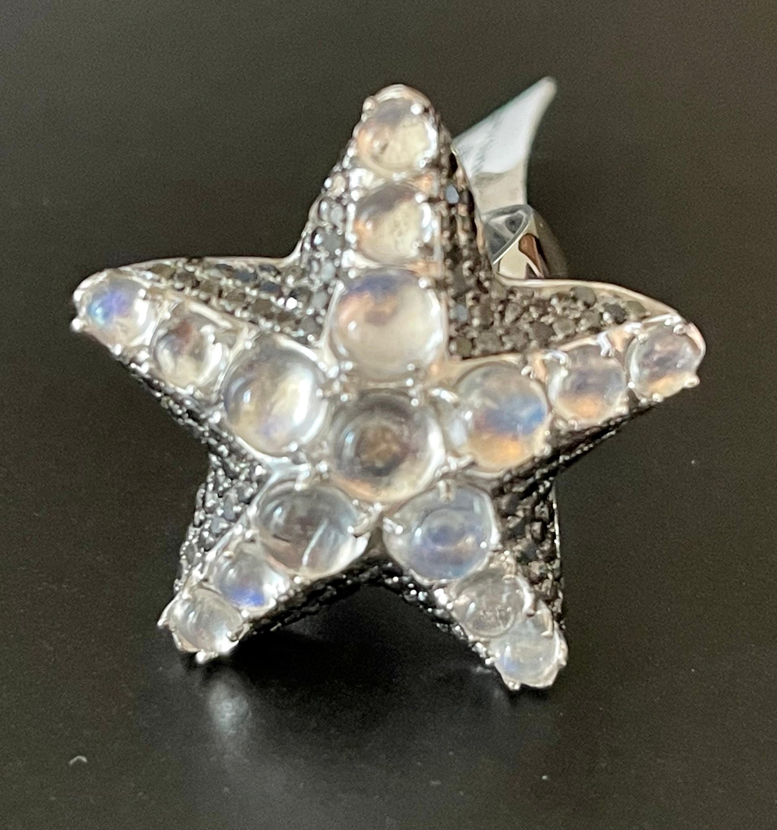 18K White Gold Starfish Ring Moonstones Black Diamonds For Sale 9