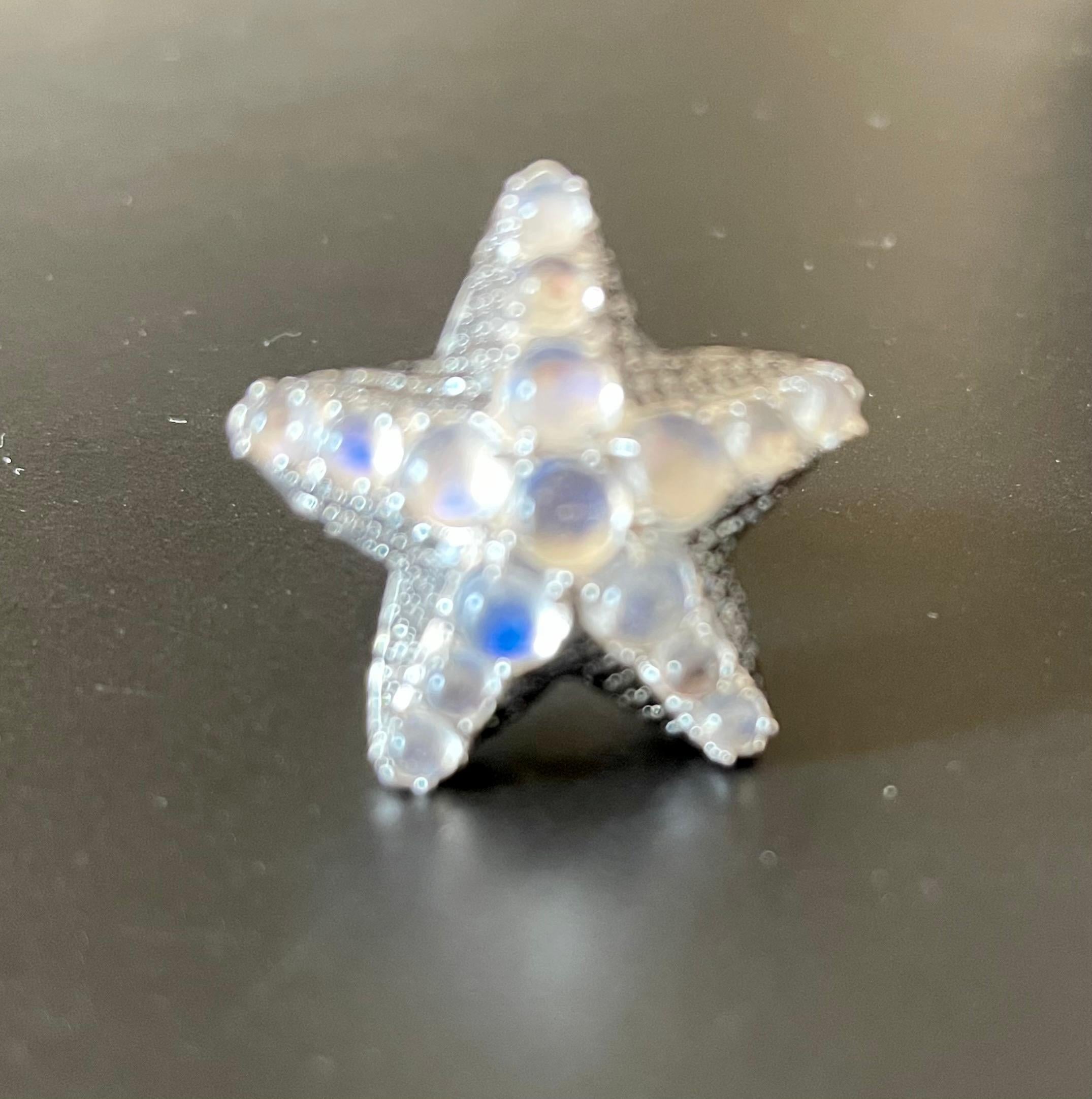 Cabochon 18K White Gold Starfish Ring Moonstones Black Diamonds For Sale