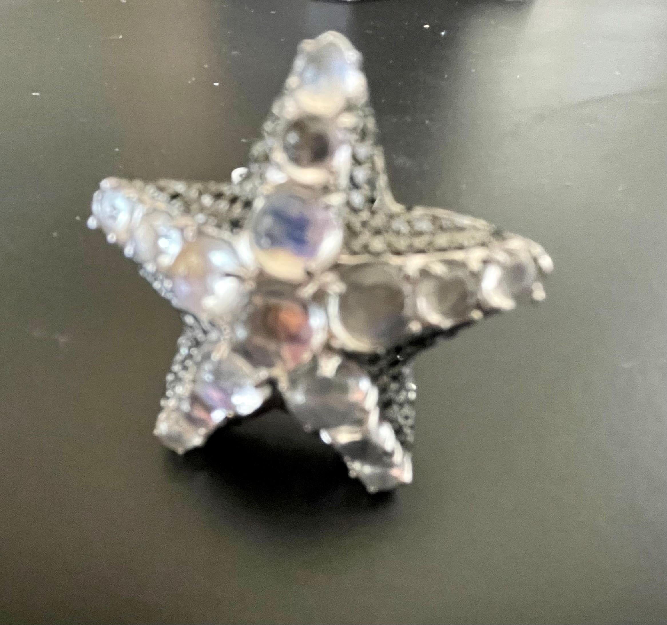 18K White Gold Starfish Ring Moonstones Black Diamonds For Sale 1