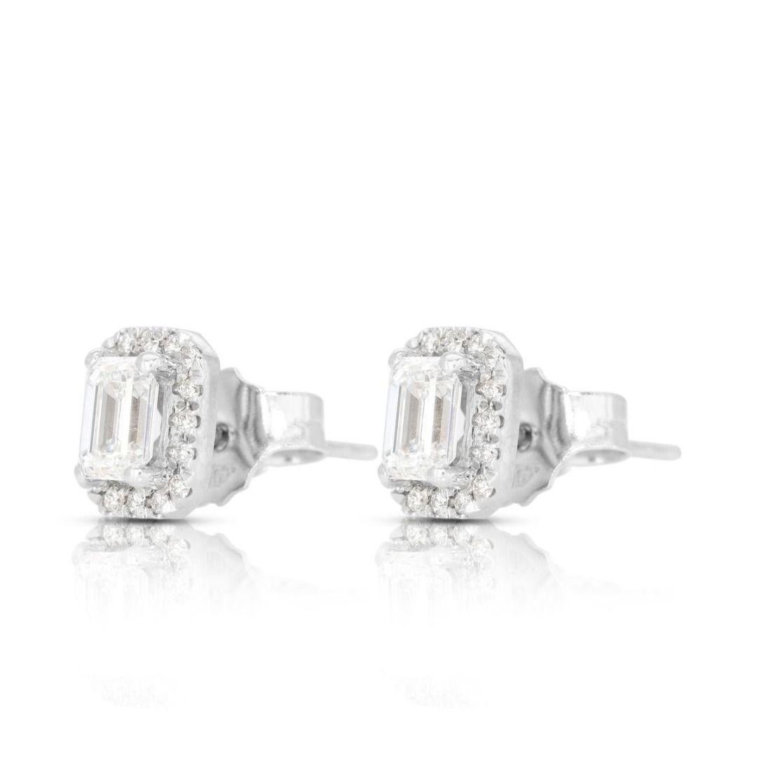 Women's 18K White Gold Stud Earrings with 0.93ct Emerald Cut Diamonds For Sale