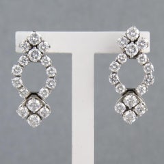 18k White Gold Stud Earrings with 2.00ct Brilliant Cut Diamonds