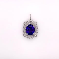 18k White Gold Symmetrical Tanzanite Diamond Pendant