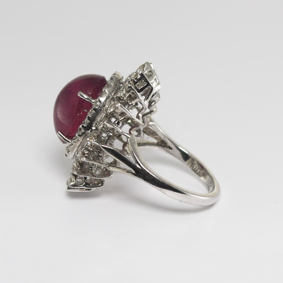 Women's or Men's 18K White Gold Synthetic Ruby & Diamond Ring 11.3g For Sale