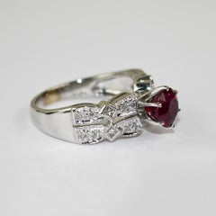 18K White Gold Synthetic Ruby & Diamond Ring 5.4g