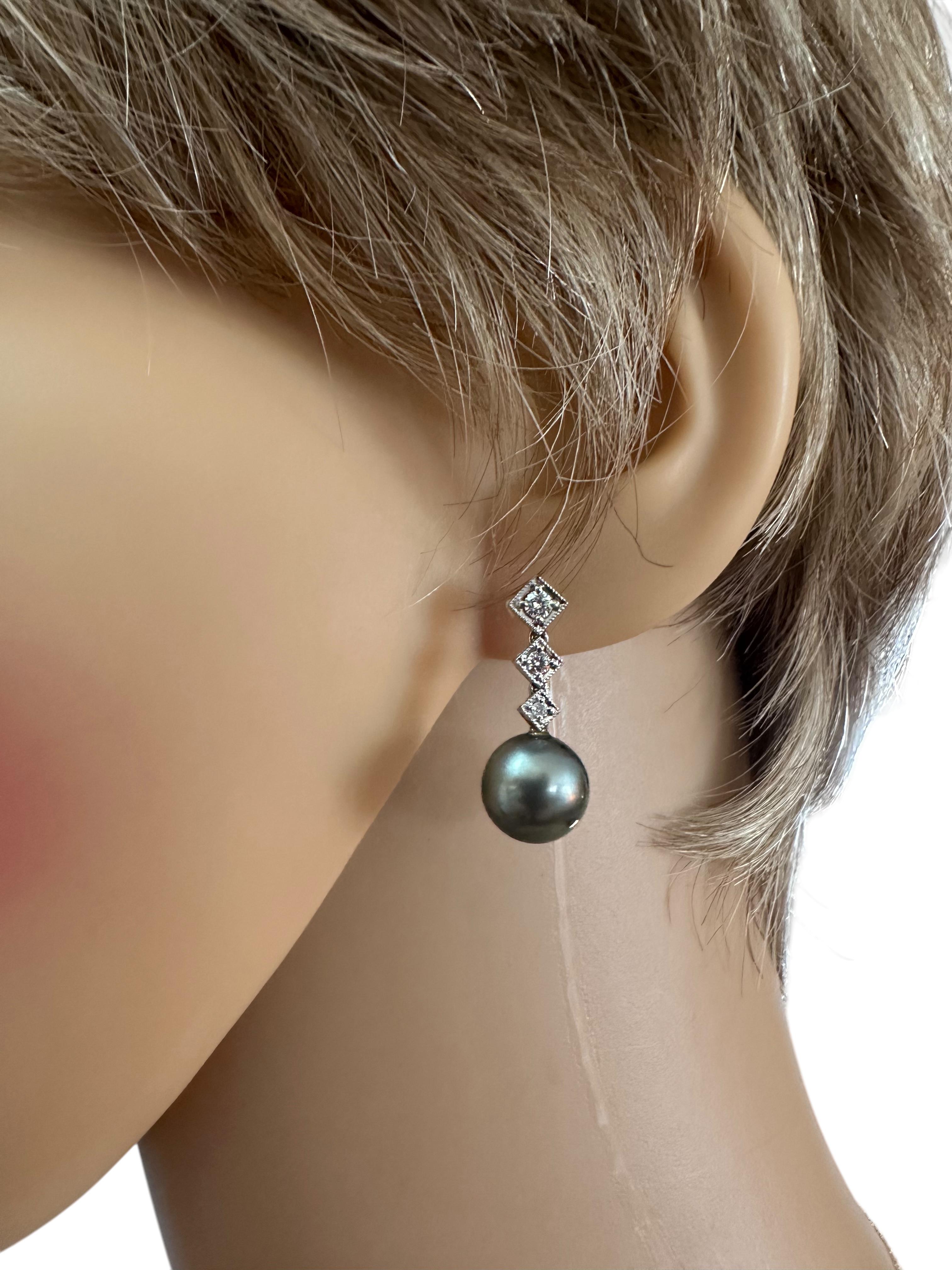 Women's 18k White Gold Tahitian Pearl & .10 Carat Diamond Drop Post Earrings For Sale