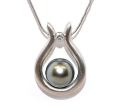 Collana in oro bianco 18 carati, perle di Tahiti e diamanti da 0,11 carati
