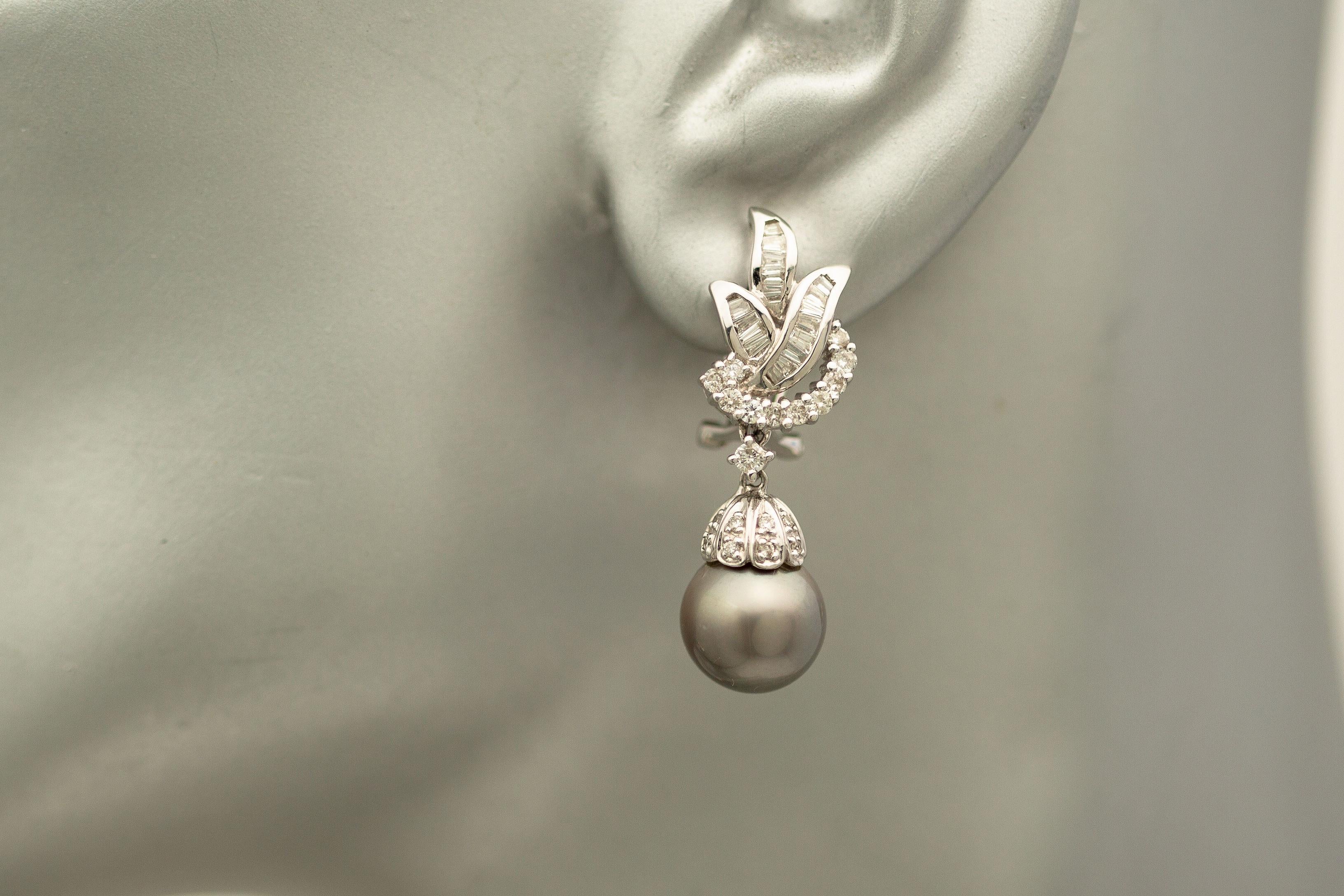 Femenino o masculino Pendientes Gota Perla Tahitiana Oro Blanco 18k Reverso Omega en venta