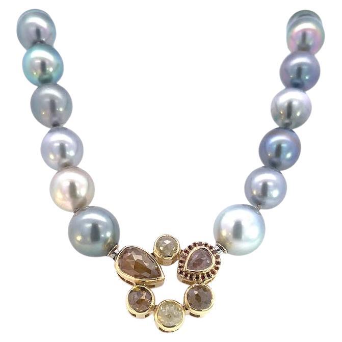 18k White Gold Tahitian Pearl Strand with an 18k Yellow Gold Diamond clasp For Sale
