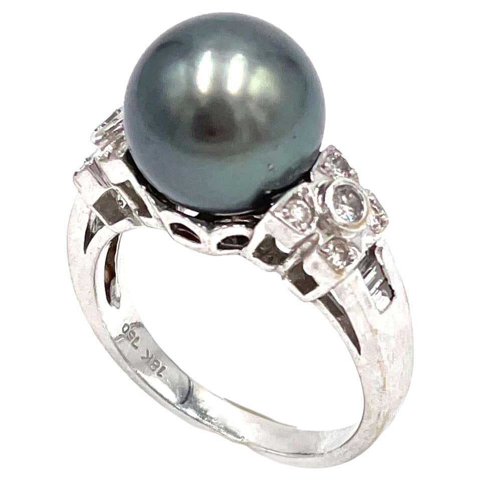 18 Karat White Gold Carved Abalone Shell Ring with Tahitian Pearl and ...