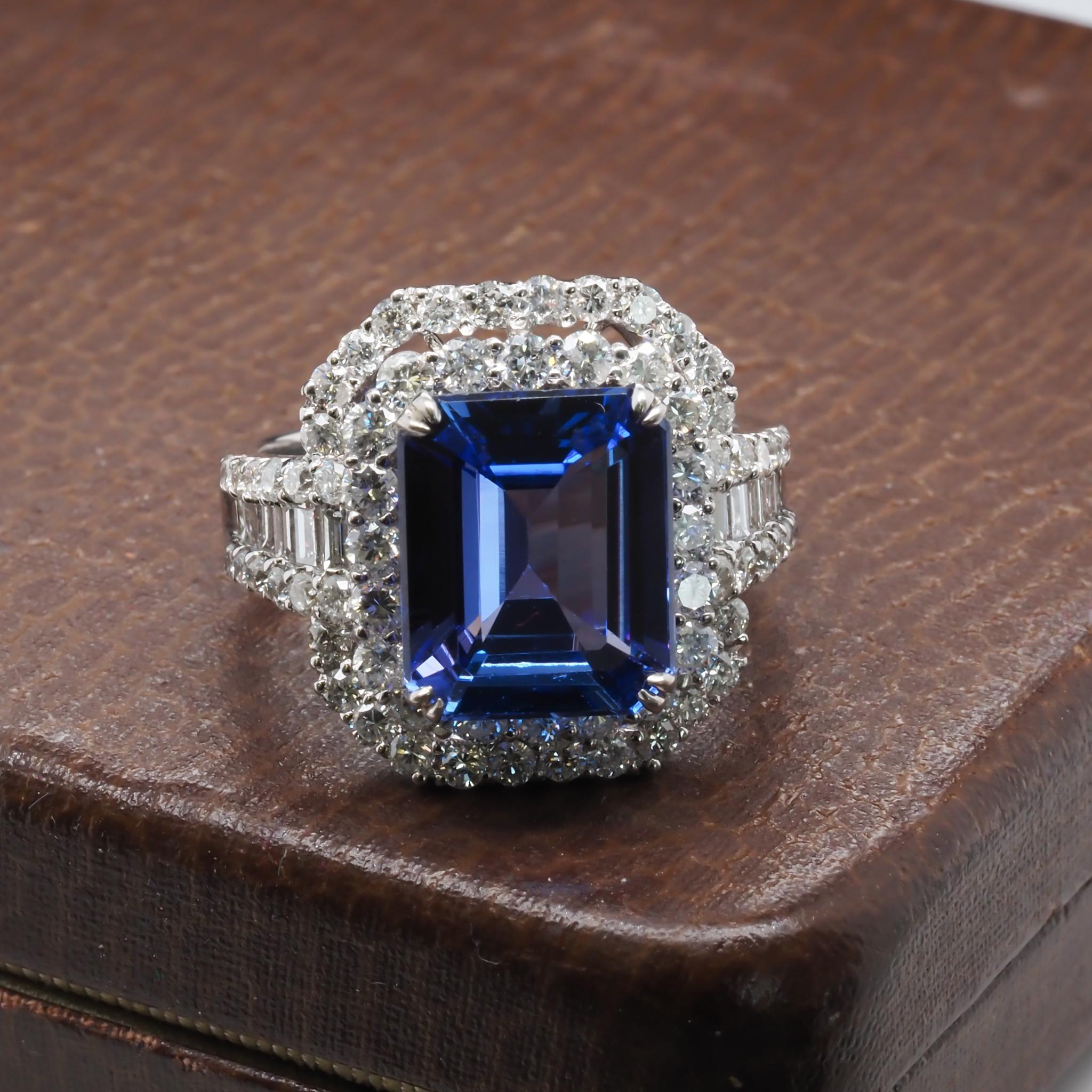 Women's or Men's 18k White Gold Tanzanite and Diamond Cocktail Ring with GIA Report For Sale