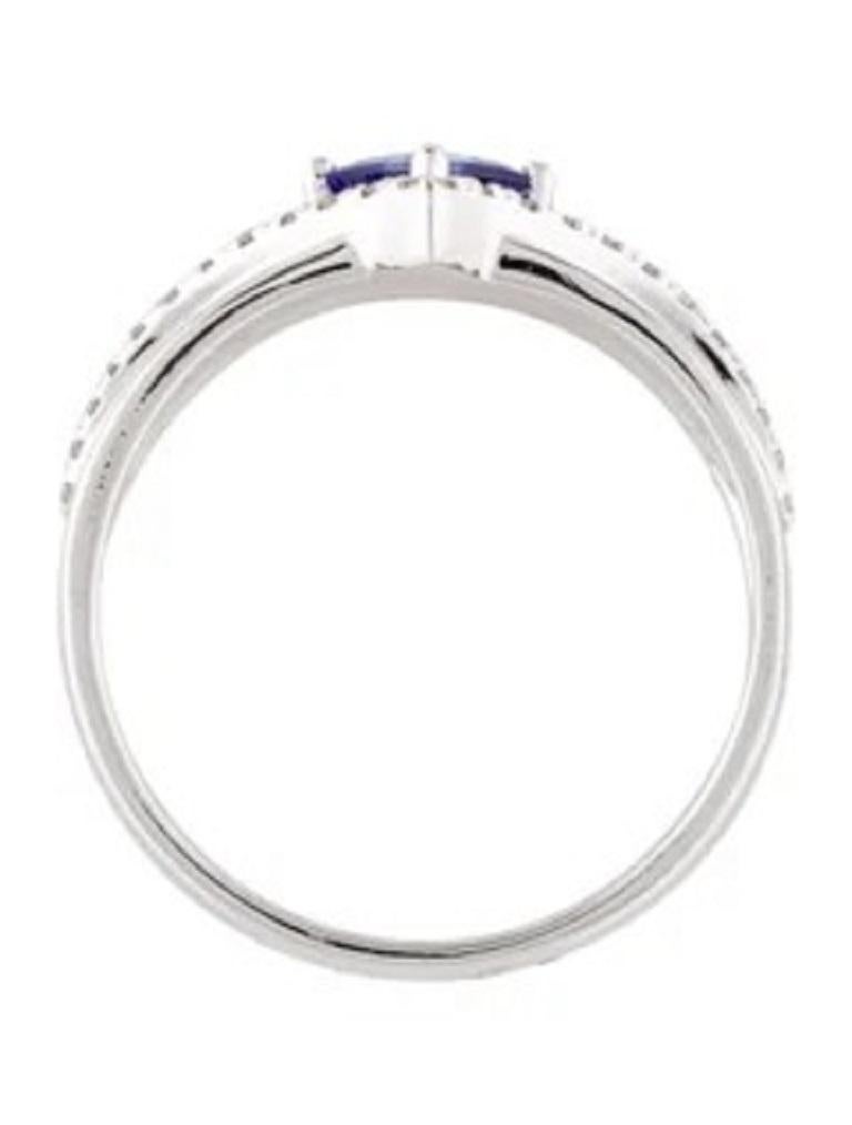 18K White Gold Tanzanite & Diamond Cocktail Ring, Size 7.5 In New Condition For Sale In Holtsville, NY