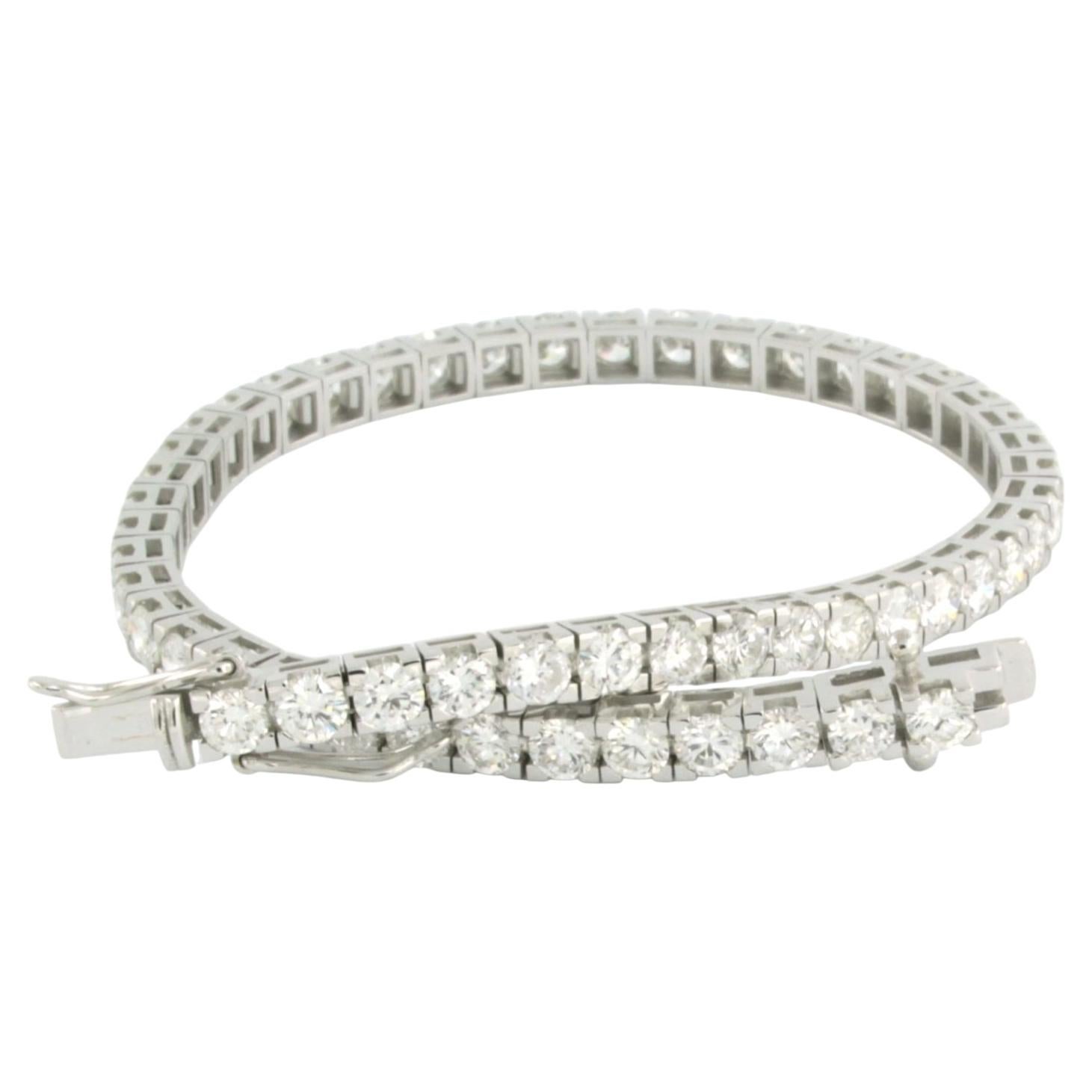 18k white gold tennis bracelet set with brilliant-cut diamonds up to 5.30ct For Sale