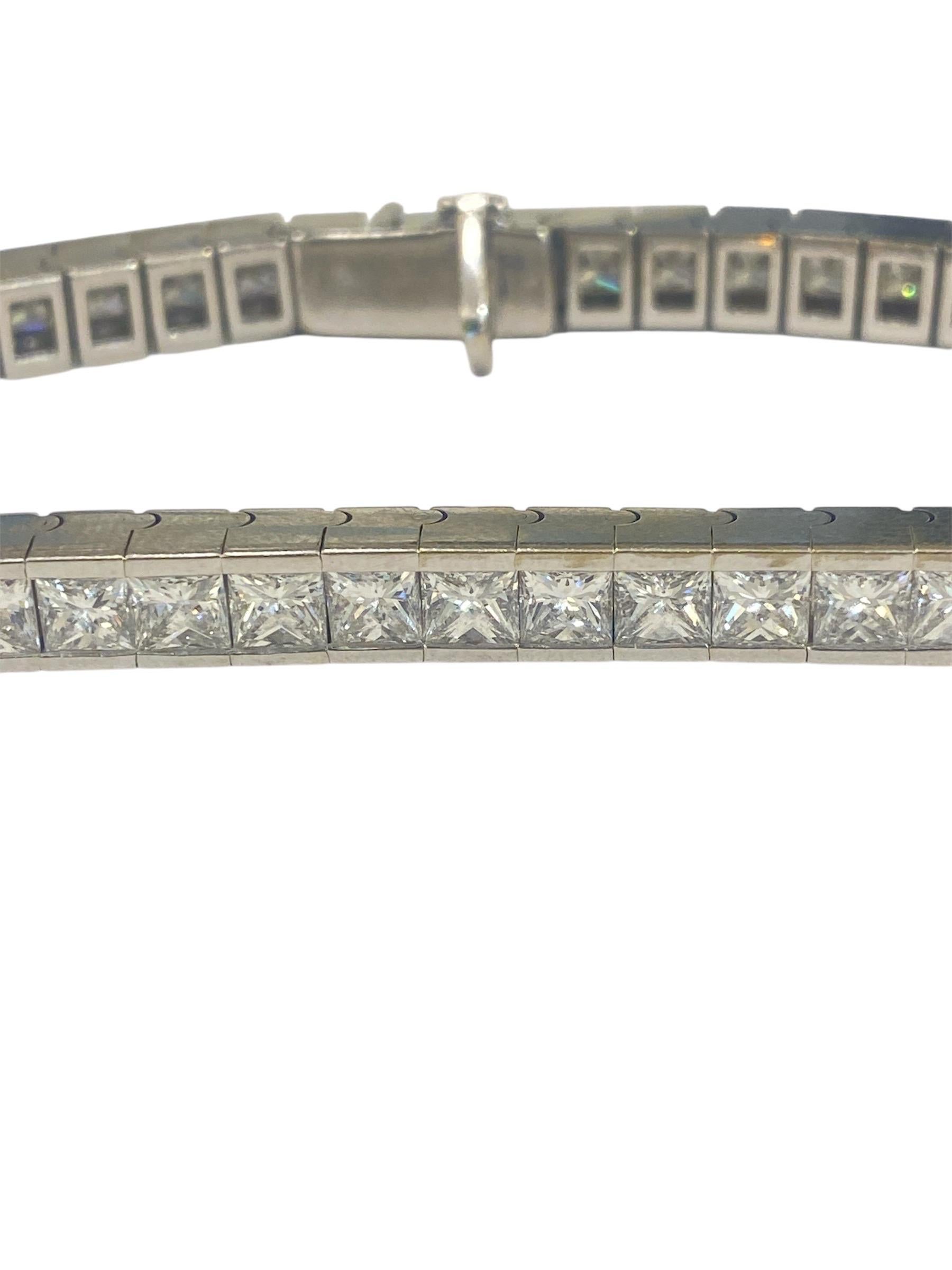 18K White Gold Tennis Bracelet with 14.90 Carats of F/VS1 Diamonds In New Condition For Sale In Tel Aviv, IL