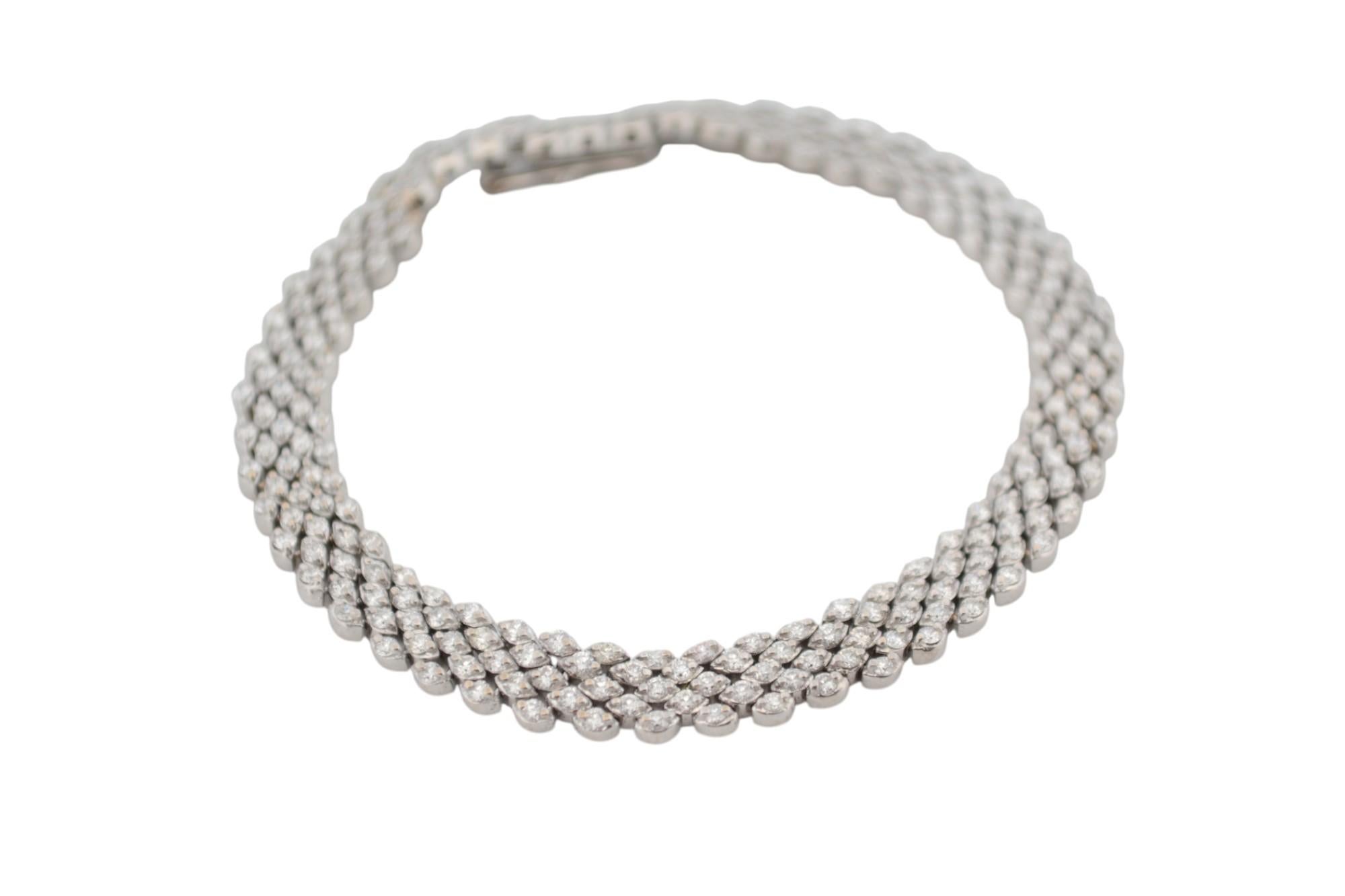 Bracciale tennis in oro bianco 18K con diamanti naturali_127477 In condizioni ottime in vendita a București, București