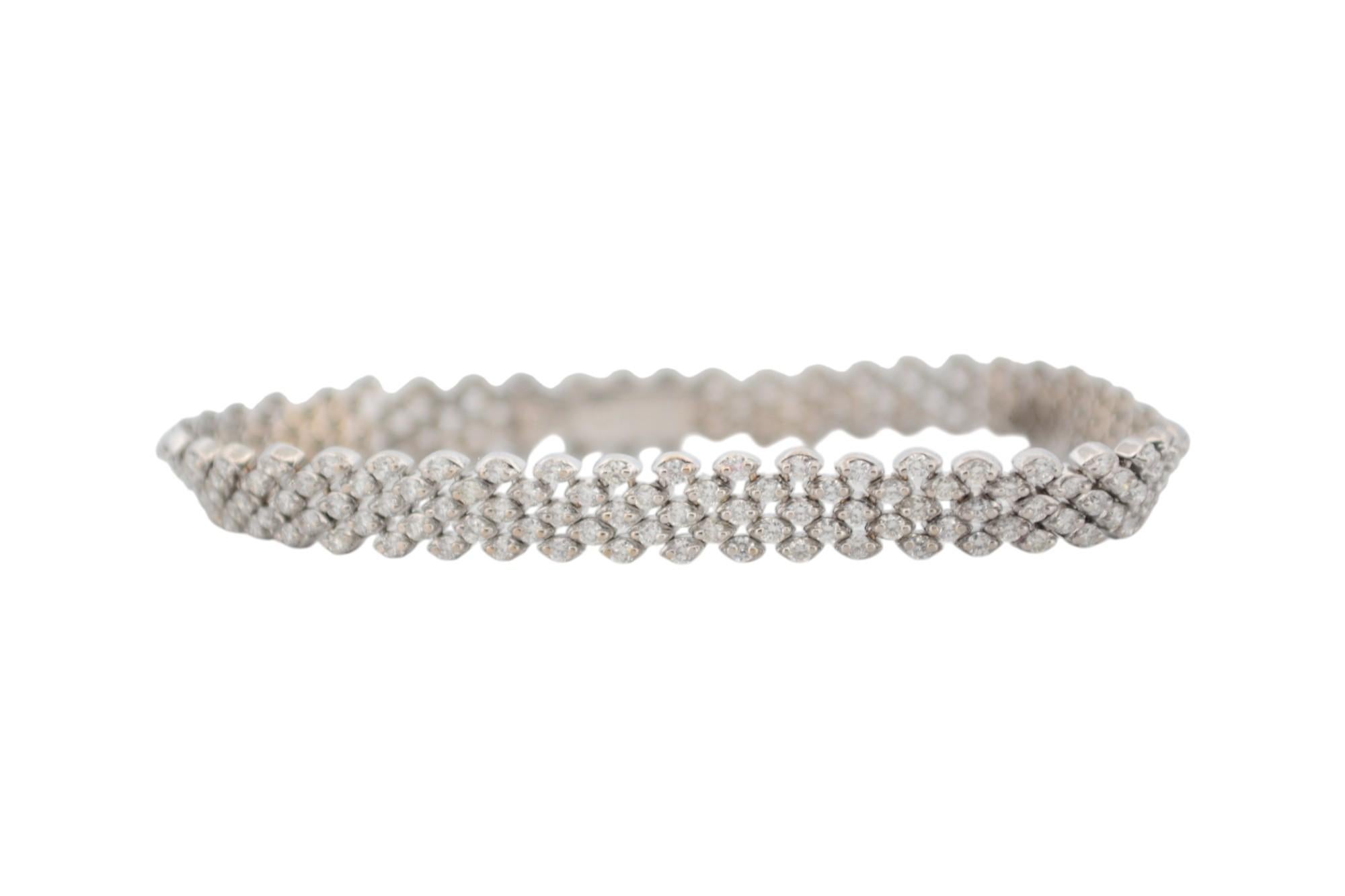 Bracciale tennis in oro bianco 18K con diamanti naturali_127477 in vendita 1