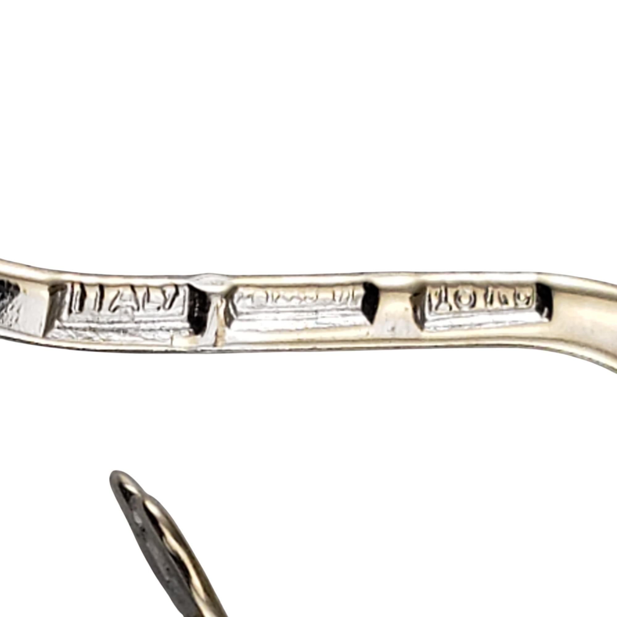 18K White Gold Textured Hoop Earrings #19897 For Sale 1