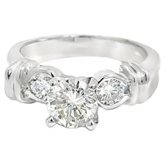 18k White Gold Three-Stone Round Diamond Ring – 1.00ct Center